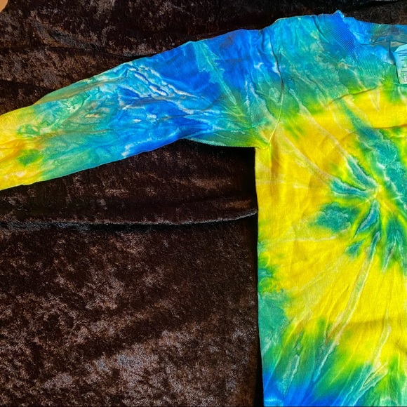 Tie Dyed tee shirt unisex youth XS - Picture 4 of 6